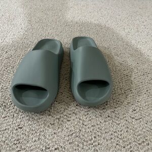 Adidas Yeezy YZY Slide Salt Men’s Size 13 ID5480 NEW